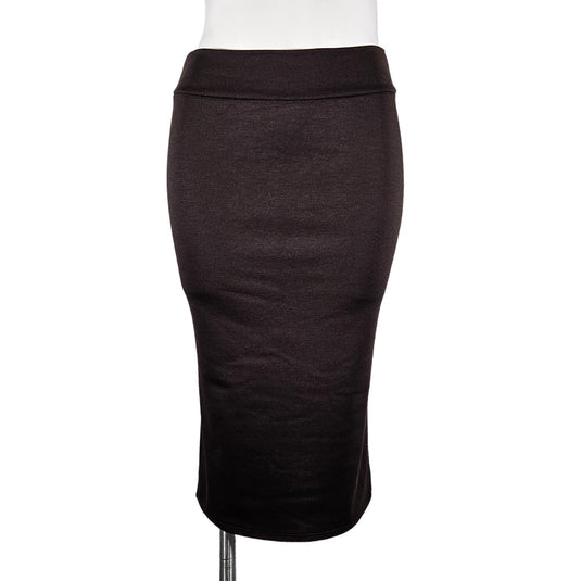 "Front view of a mocha high-waisted pencil skirt on a mannequin, highlighting the rich brown color and the smooth, stretchable fabric.