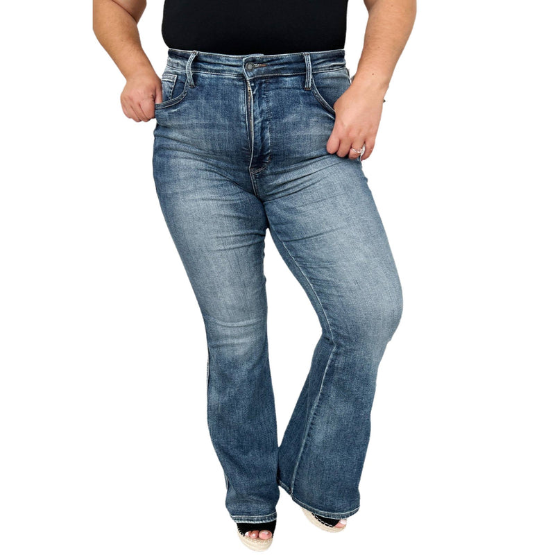 Load image into Gallery viewer, Front view of Judy Blue High Waist Tummy Control Flare Jeans, showcasing the high waist and tummy control features.
