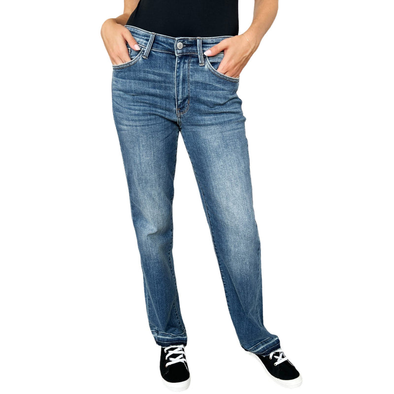 Load image into Gallery viewer, Side profile of Judy Blue Full Size High Waist Tummy Control Jeans showing the sleek silhouette and pocket design.
