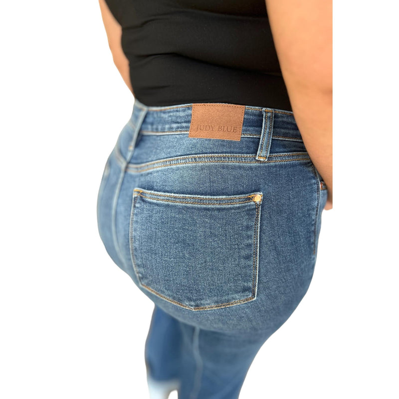 Load image into Gallery viewer, A close-up of the Judy Blue label on the back of the High Waist Front Seam Detail Straight Jeans, emphasizing the high-quality denim brand.
