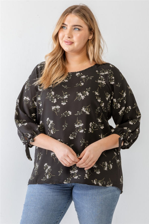 Women's Plus Size Floral Round Neck Blouse